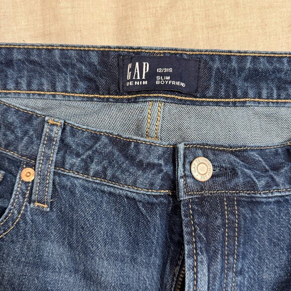 GAP women's Slim Boyfriend denim jeans Size 12 / 31 Short - Picture 4 of 9